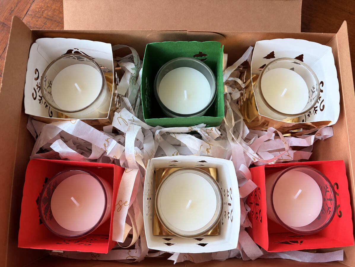 6 Christmas lanterns